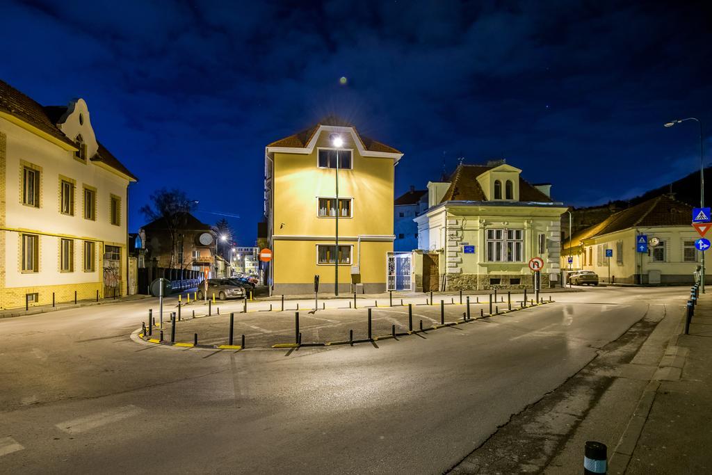 Hotel French Boutique Brașov Exterior foto